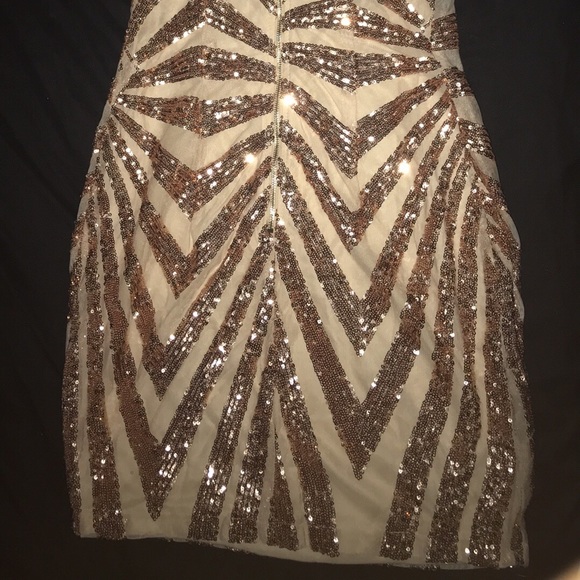 Sparkly short blush dress - Picture 2 of 2